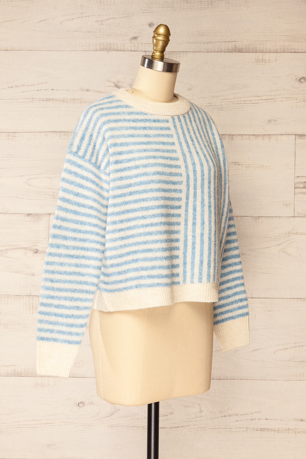 Burbank Blue Ivory Knit Sweater w/ Stripes | La petite garçonne side view