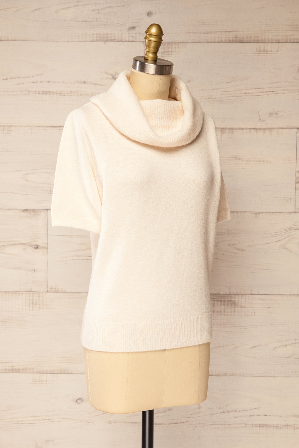 side view of Calixte Ivory Short-Sleeve Knitted Sweater at La petite garçonne