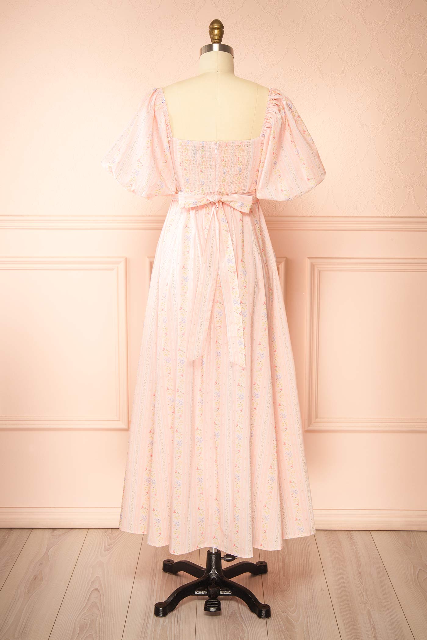 Calluna | Robe Midi Rayée à Fleurs et Manches Bouffantes avec Poches