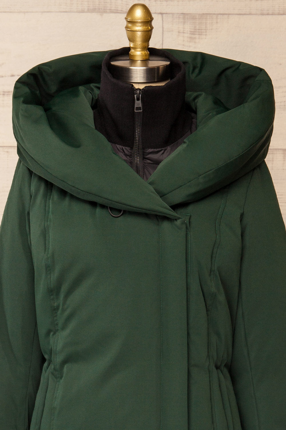 Camelia Green Quilted Soia&Kyo Parka w/ Hood | La Petite Garçonne front 