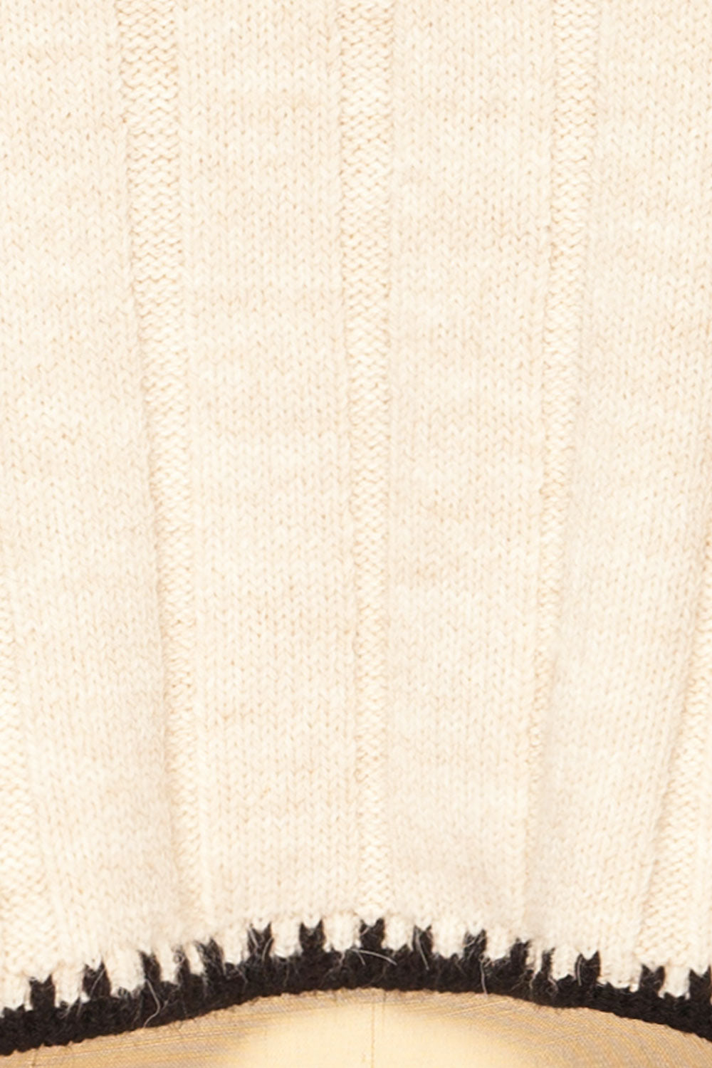 Capellen Cropped Beige Knit Sweater | La petite garçonne fabric 