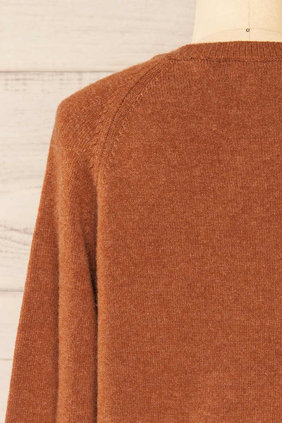 Carcasssone Brown Knit Sweater | La petite garçonne back close-up