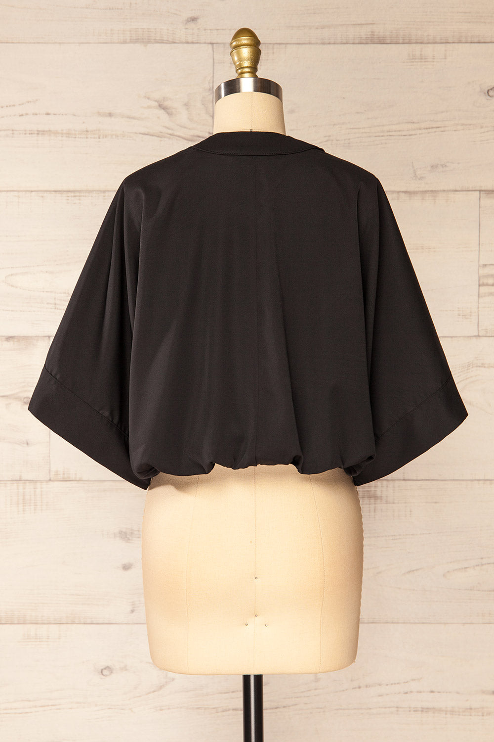 Casilda Black Loose V-Neck Crop Top | La petite garçonne back view