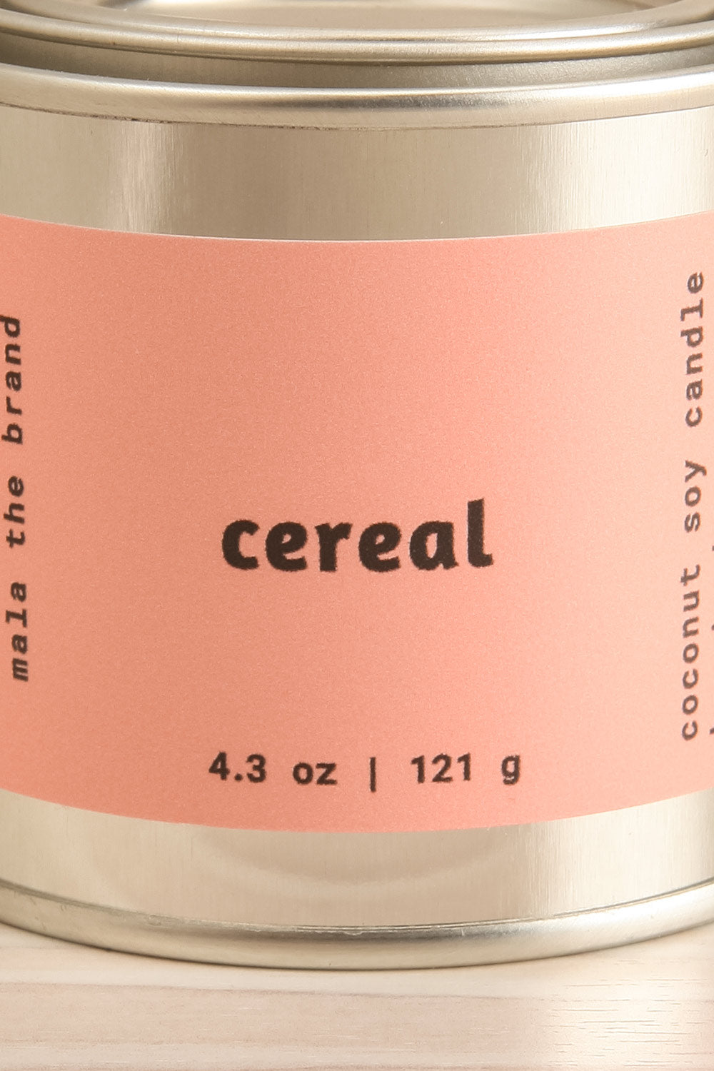 Cereal Candle | Maison garçonne close-up