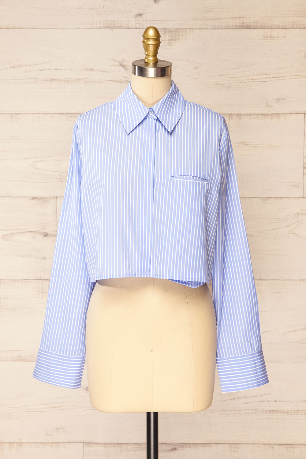 Chandler Cropped Striped Blue Shirt | La petite garçonne front view