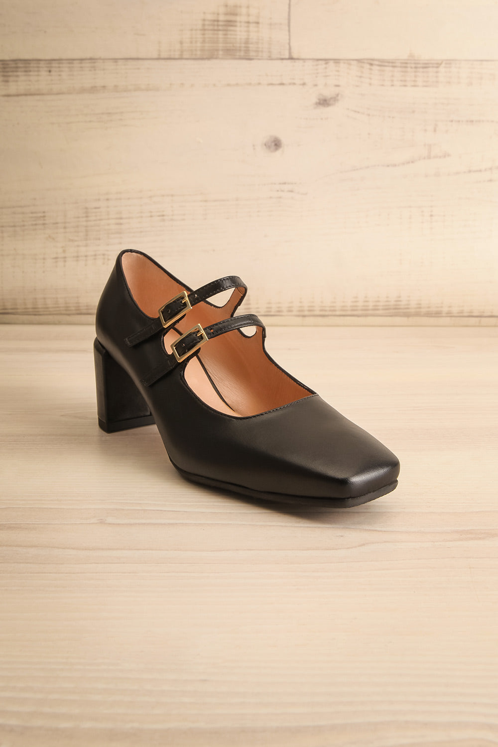 Chiredzi Black Pointed Toe Mary-Jane Heels | La petite garçonne angle view