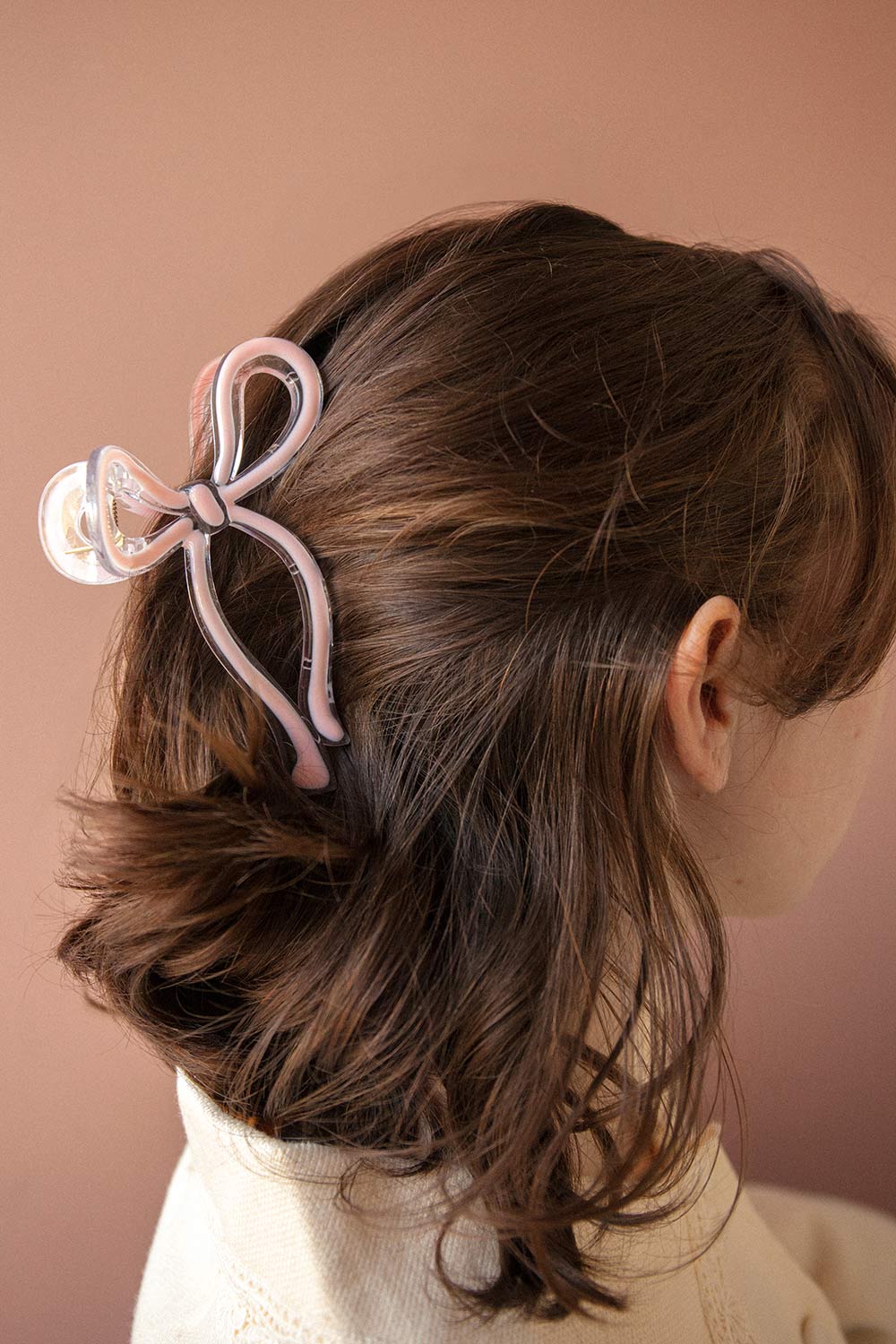 Circe Pink Bow Claw Clip | Boutique 1861 model