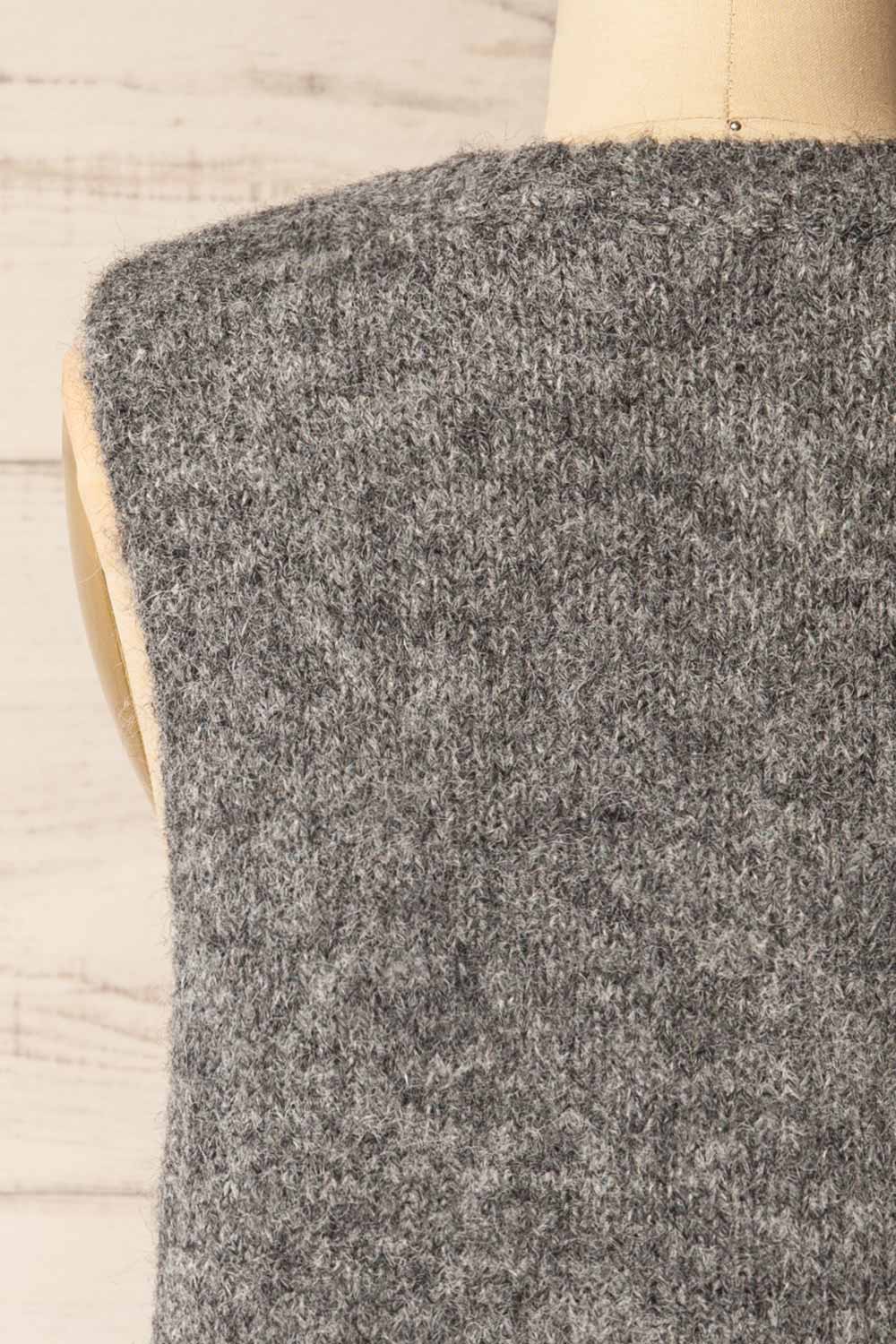 Cobar Grey Fluffy Knitted Button-Up Vest | La petite garçonne back