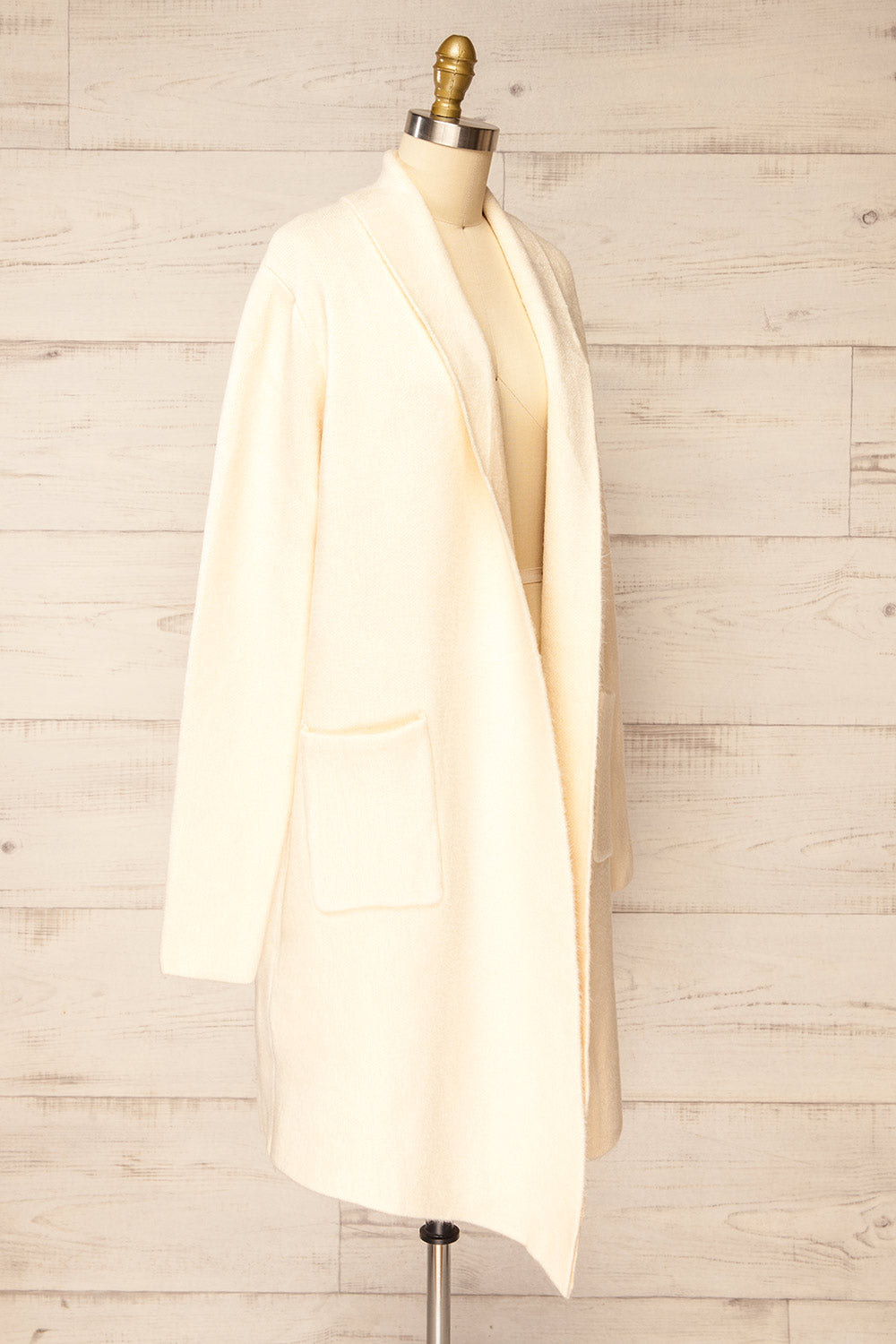 Colombo Ivory Open-Front Coat | La petite garçonne side view