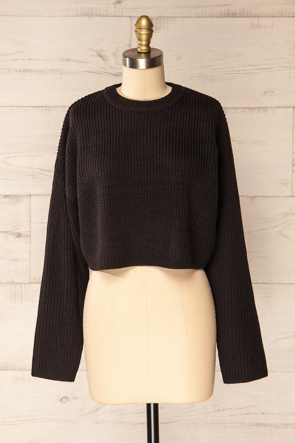 Colorado Black Cropped Knit Sweater | La petite garçonne front view