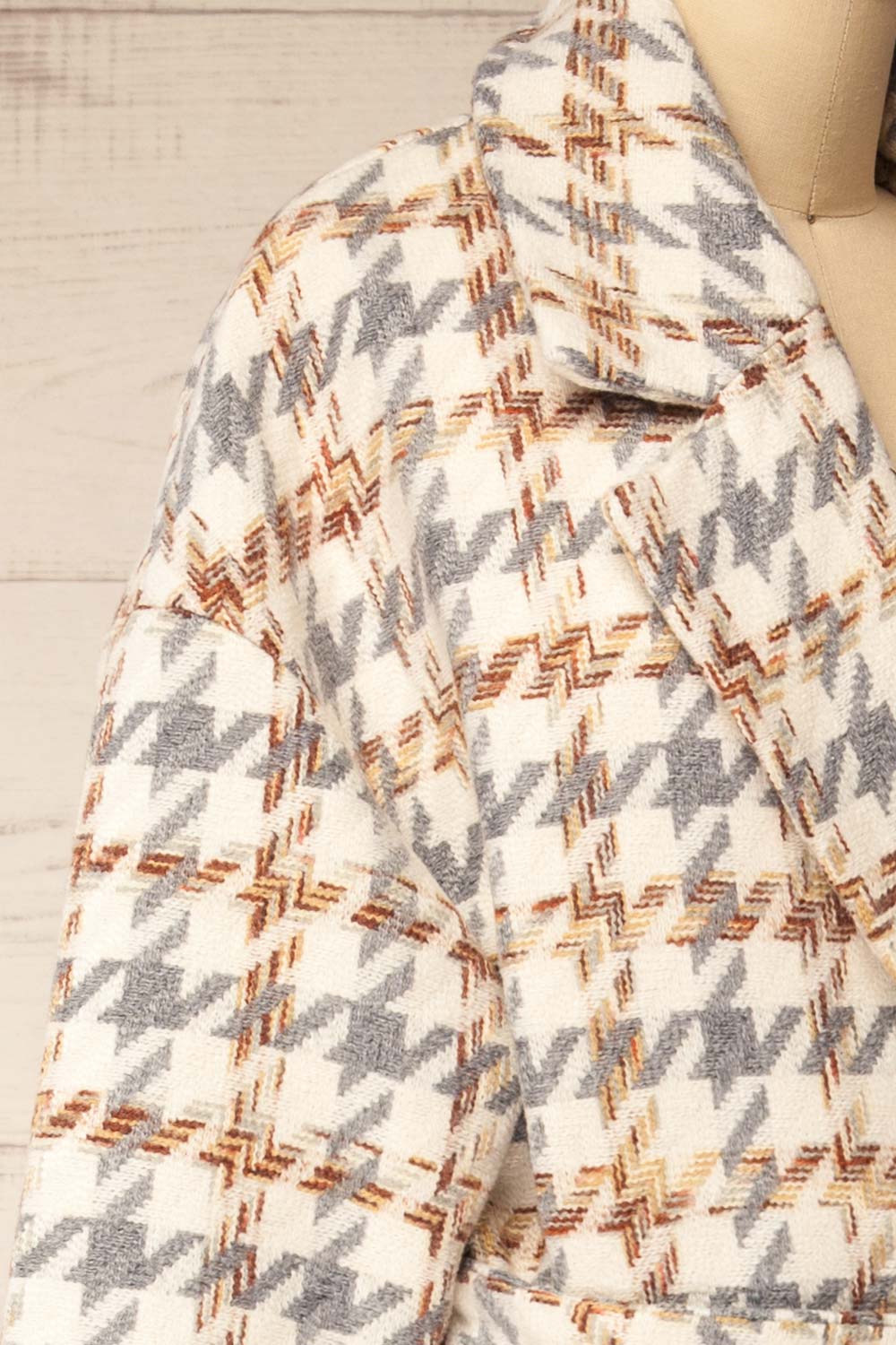 Conakry Long Houndstooth Coat | La petite garçonne side