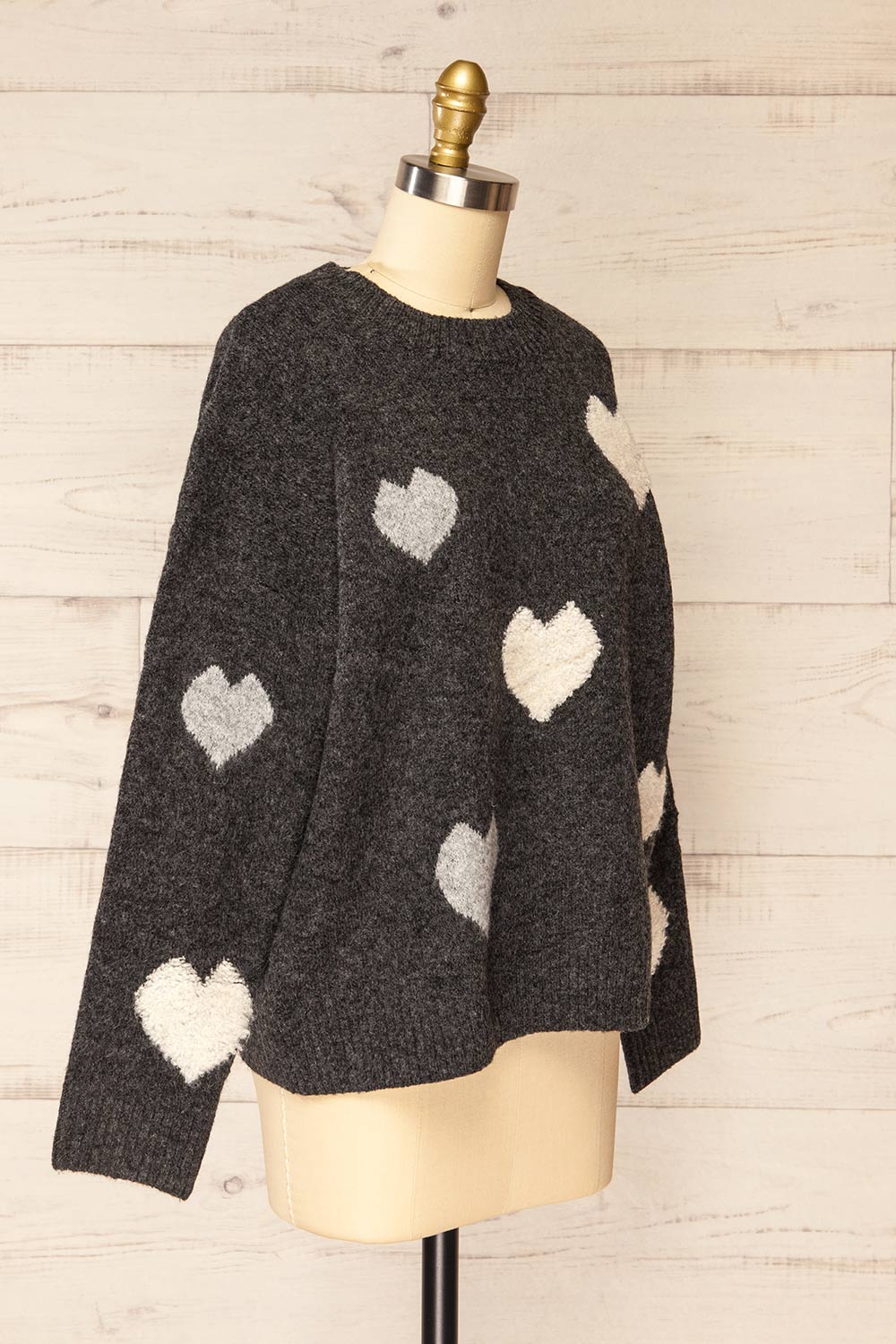 Coracao Charcoal Heart Patterned Knit Sweater | La petite garçonne side view