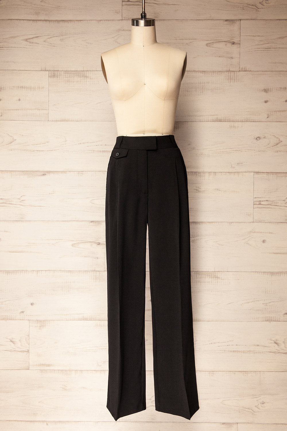 Cortona Black Straight-Leg Pants with Pleats | La petite garçonne front view