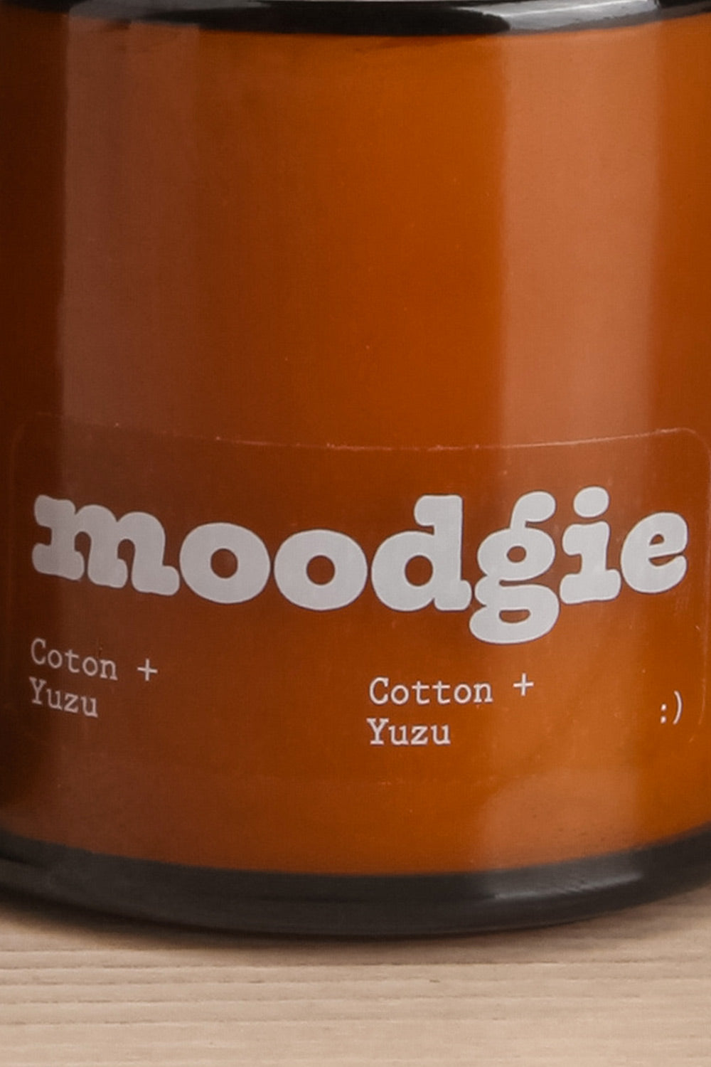 Cotton + Yuzu Candle - 2 Options | Maison garçonne close-up