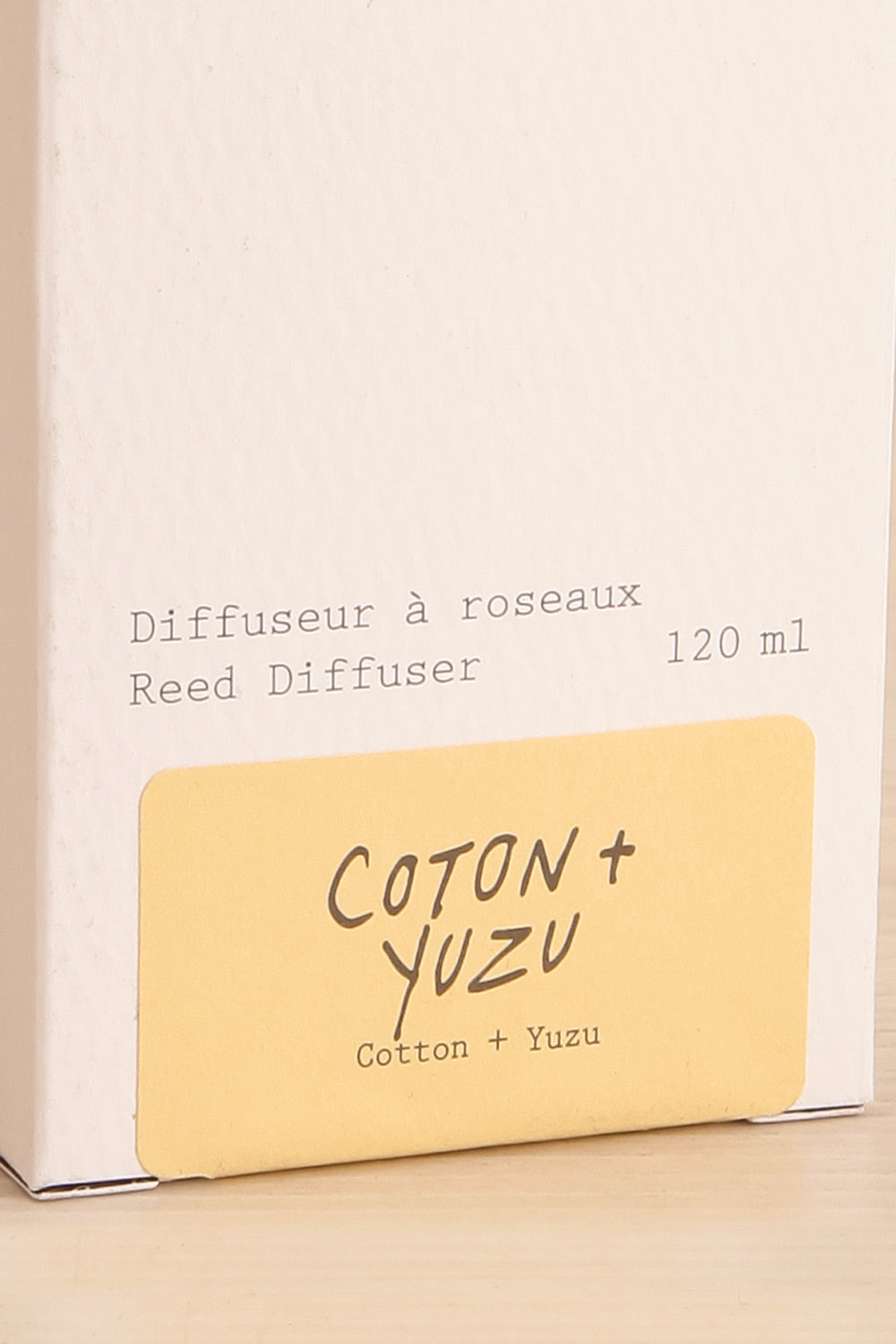 Cotton + Yuzu Reed Diffuser | Maison garçonne close-up
