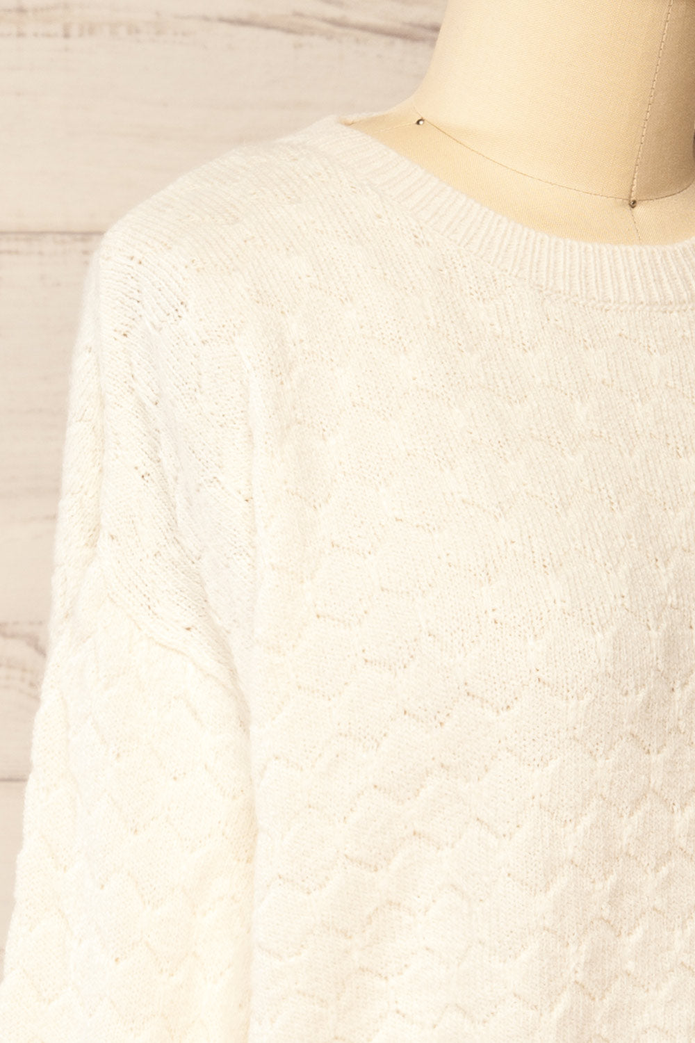 Cozumel White Knit Sweater w/ Scalloped Pattern | La petite garçonne side