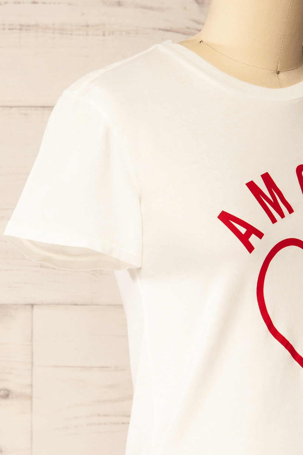 Cupids White T-Shirt with Red Heart Motif | La petite garçonne side