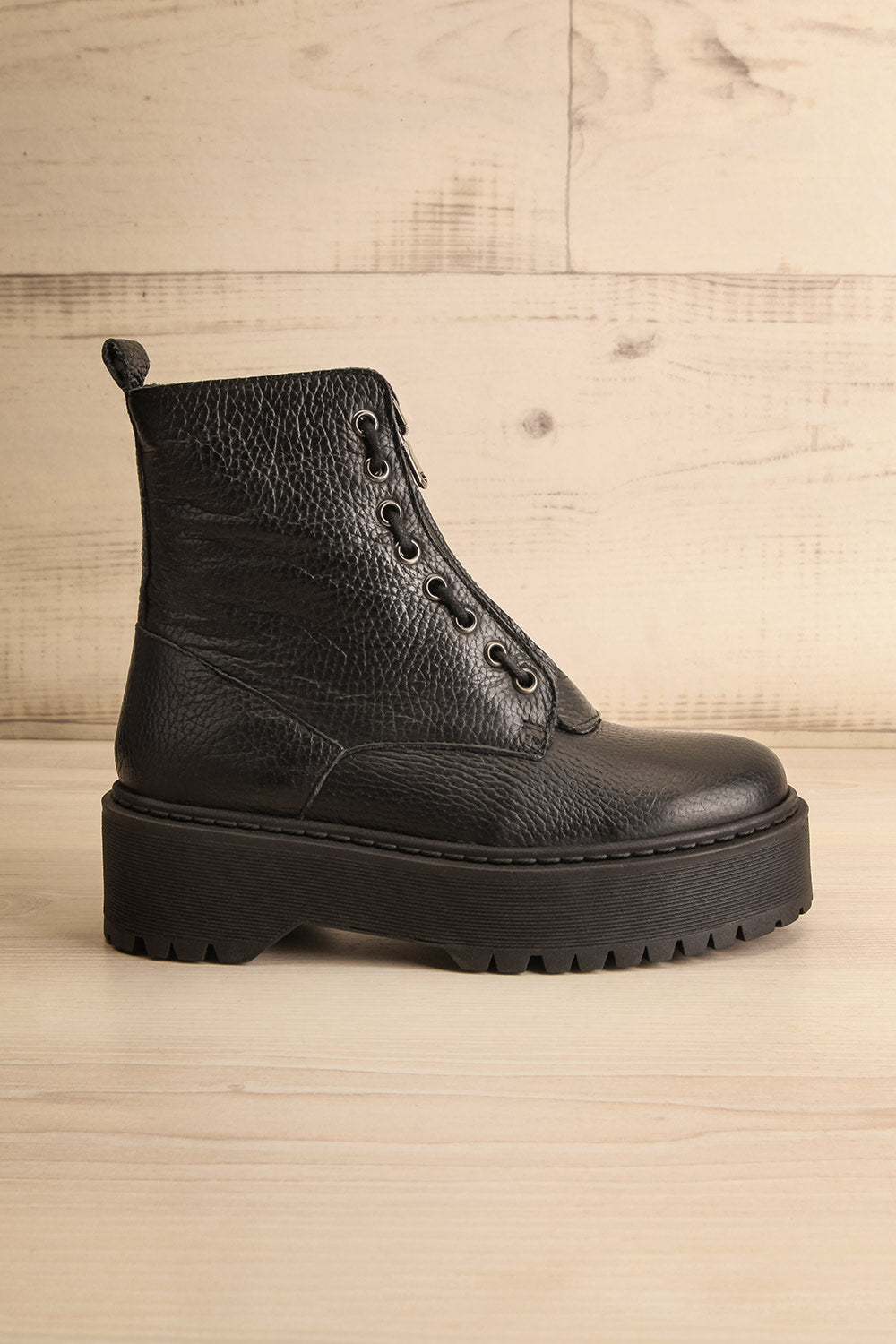 Darre Black Leather Platform Boots | La petite garçonne side view