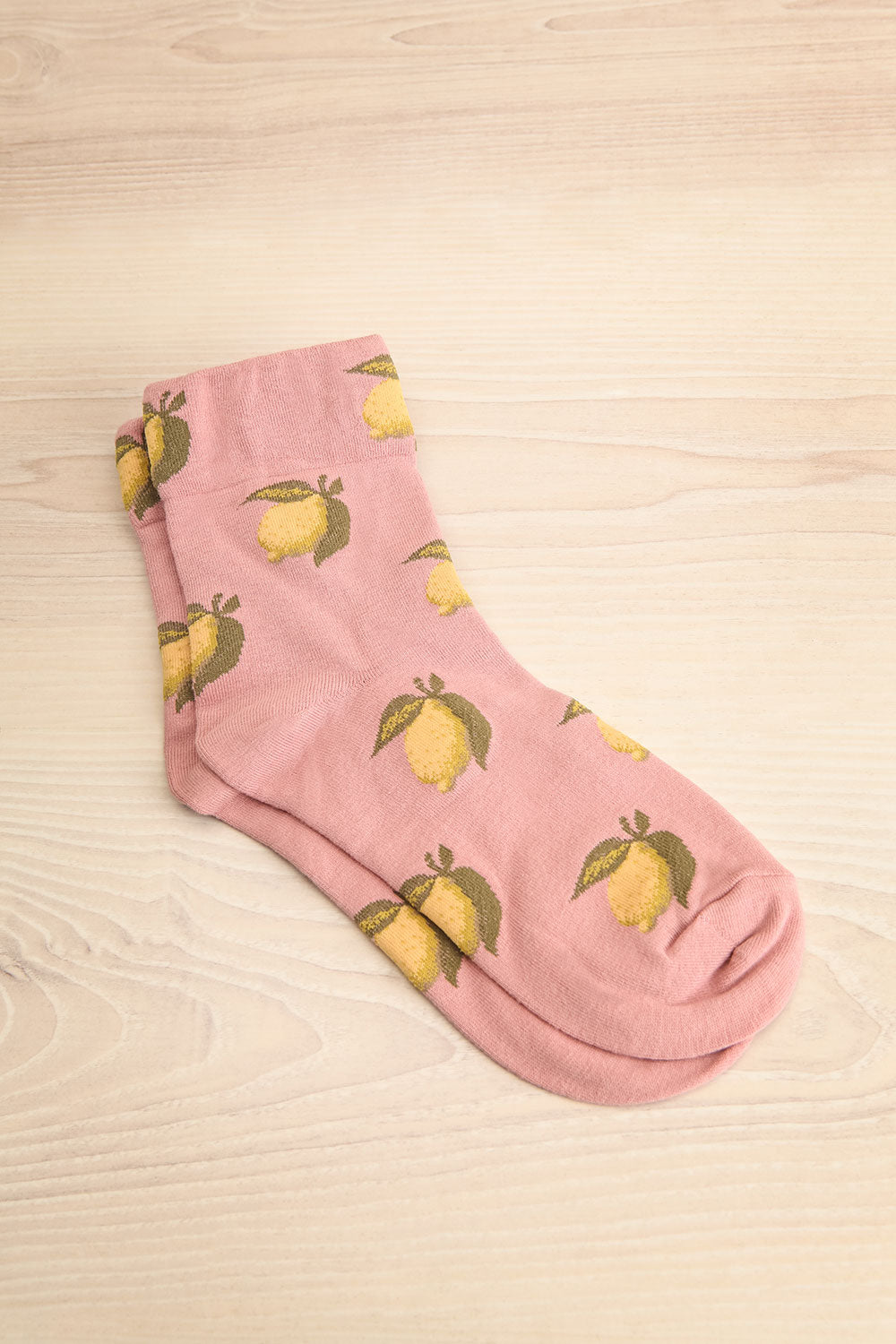 Delatte Pink Lemon Print Crew Socks | Boutique 1861