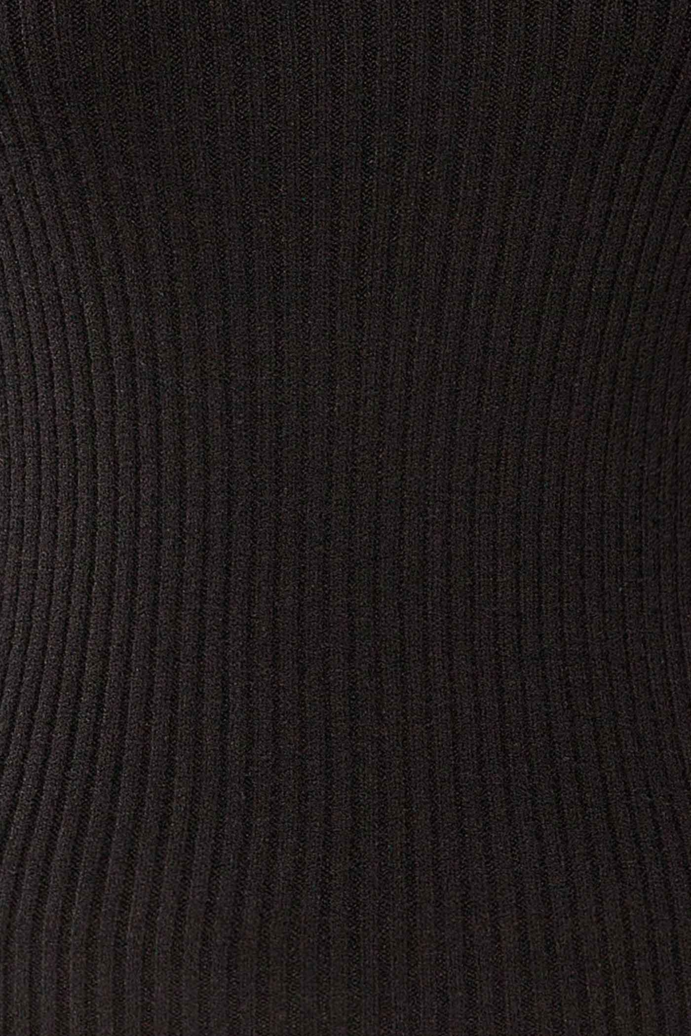 Delhi Black Off-the-Shoulder Ribbed Knit Sweater | La petite garçonne fabric 
