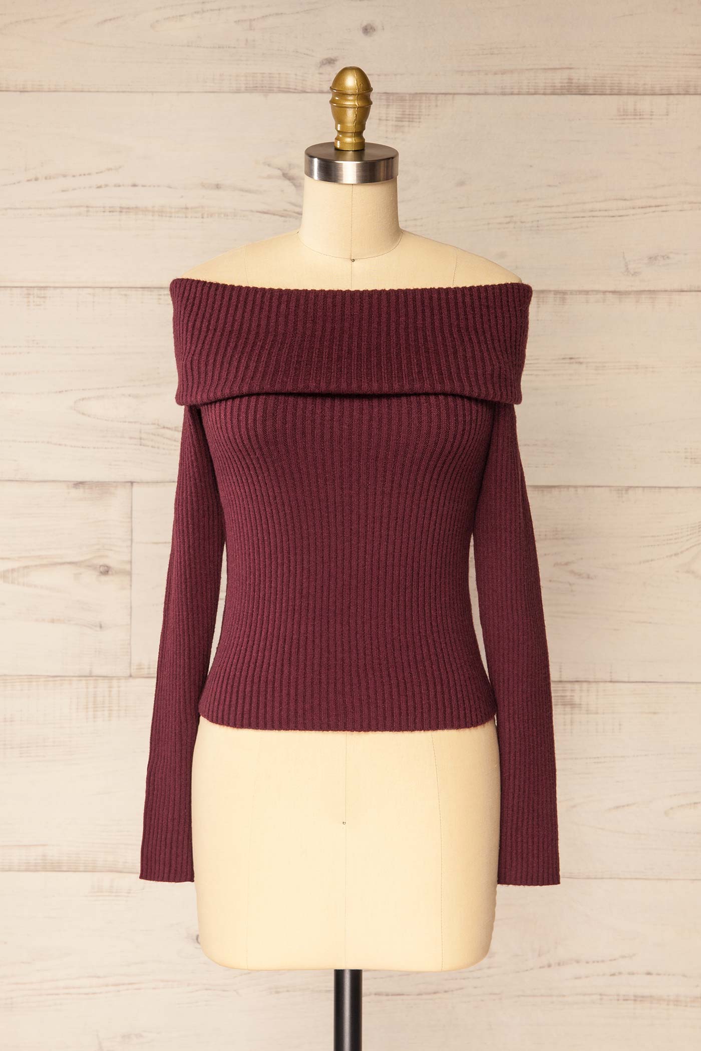 Delhi Burgundy Off-the-Shoulder Ribbed Knit Sweater | La petite garçonne front