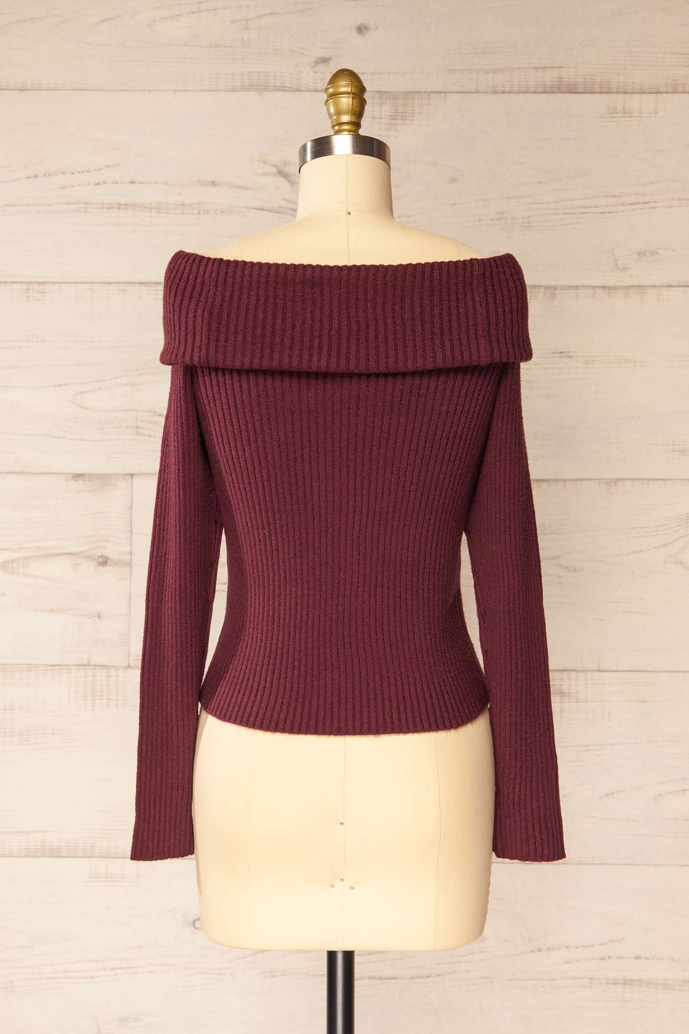 Delhi Burgundy Off-the-Shoulder Ribbed Knit Sweater | La petite garçonne back