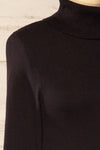 Derby Black Knit Turtleneck w/ Long Sleeves | La petite garçonne side close-up