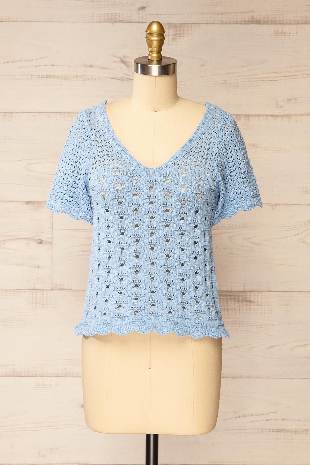 Doleen Blue Short Sleeve Knit T-Shirt | La petite garçonne front view