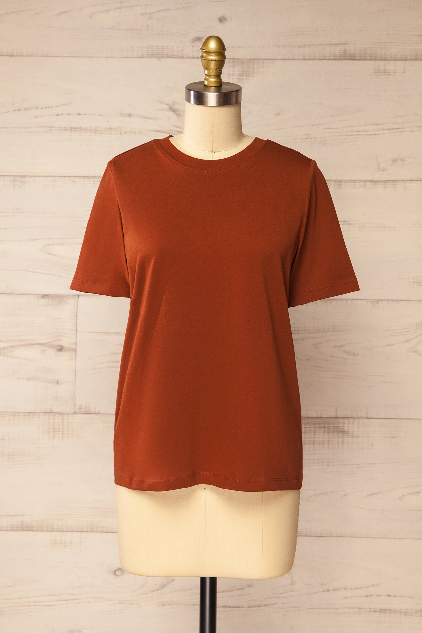 front view of Dumka Rust Cotton T-Shirt with Short Sleeves at La petite garçonne