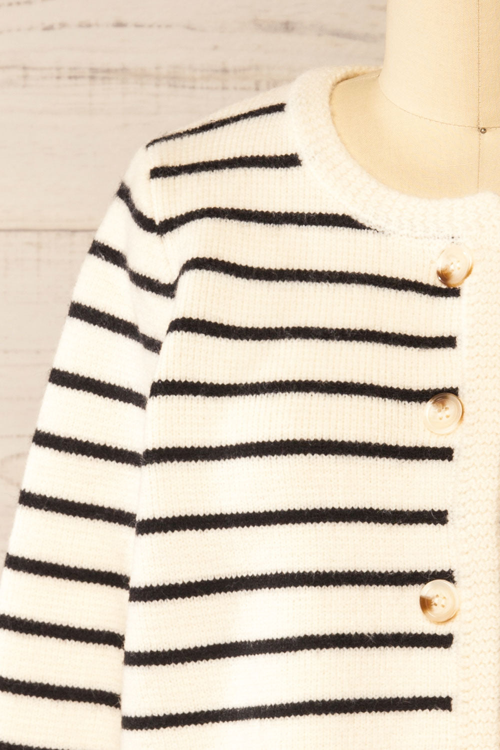 Durham Striped Thick Knitted Cardigan | La petite garçonne front