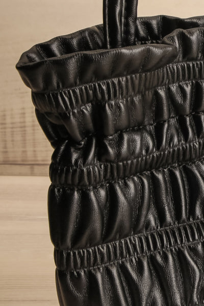 Duroque Black Drawstring Shoulder Bag | La petite garçonne side close-up