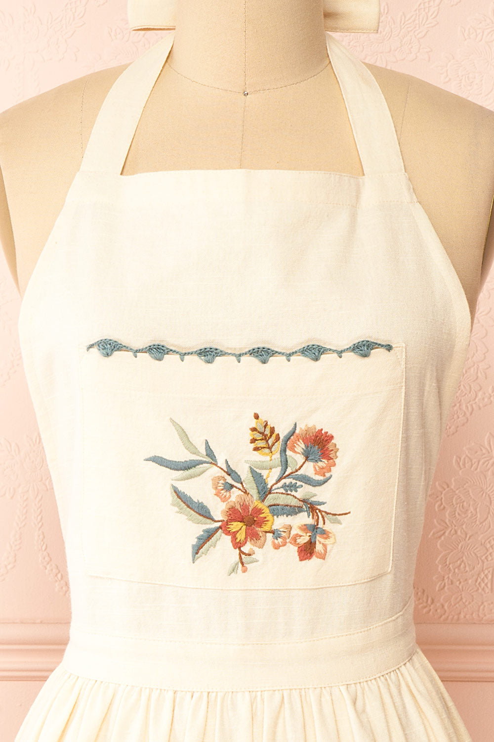 Elfinie | Embroidered Beige Apron