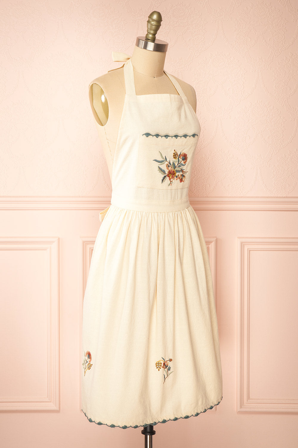 Elfinie | Embroidered Beige Apron