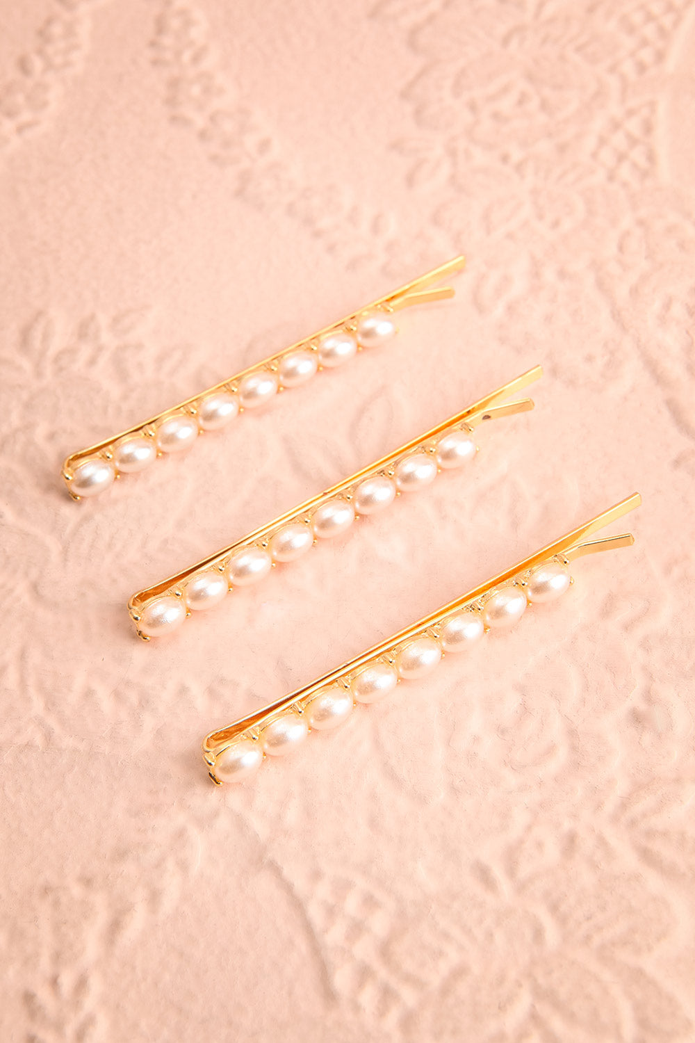 Elgines Set of 3 Golden Bobby Pins w/ Pearls | Boutique 1861