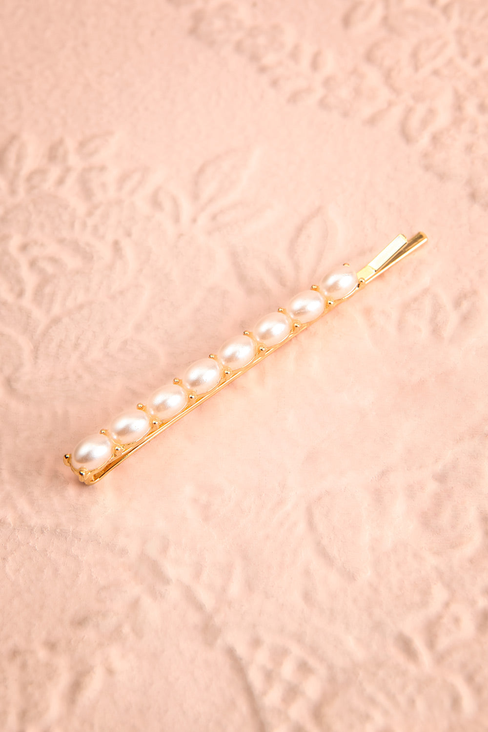 Elgines Set of 3 Golden Bobby Pins w/ Pearls | Boutique 1861 flat