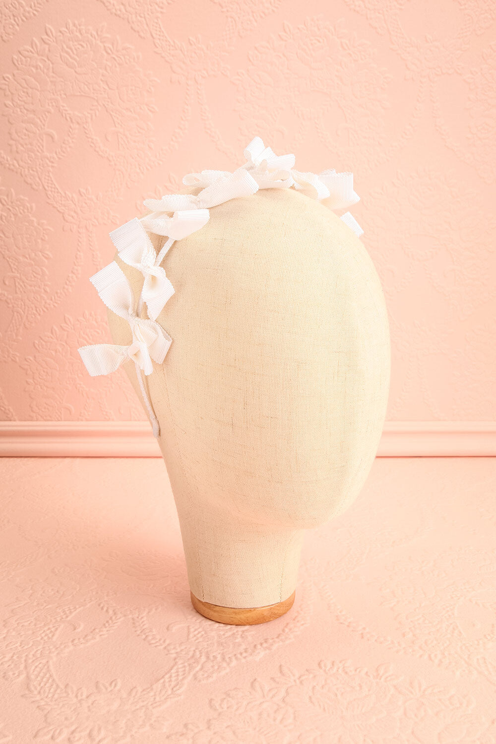 Elite White Thin Headband w/ Bows | Boutique 1861