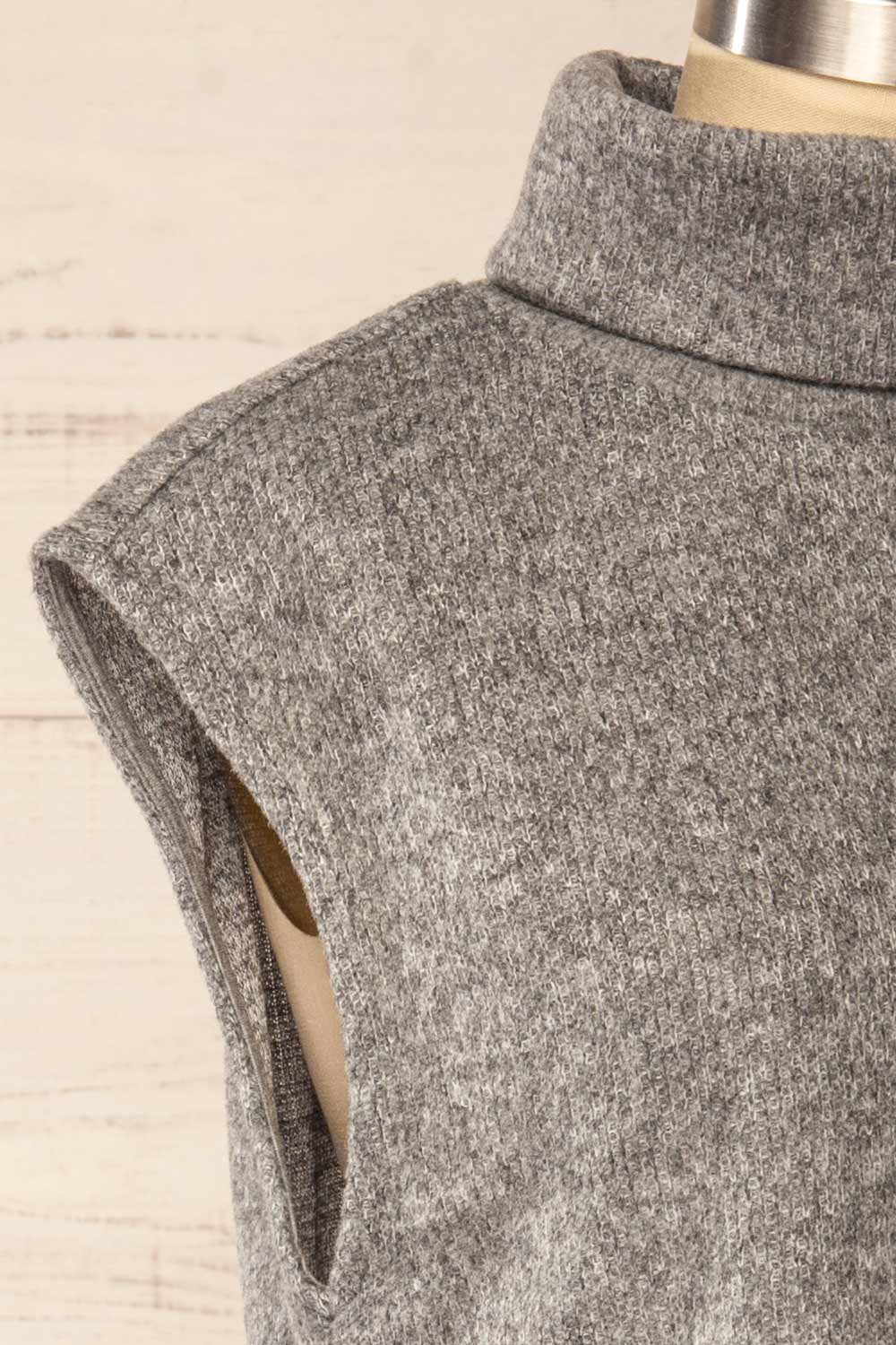 Epernay Grey Sleeveless Turtleneck Top | La petite garçonne  side 