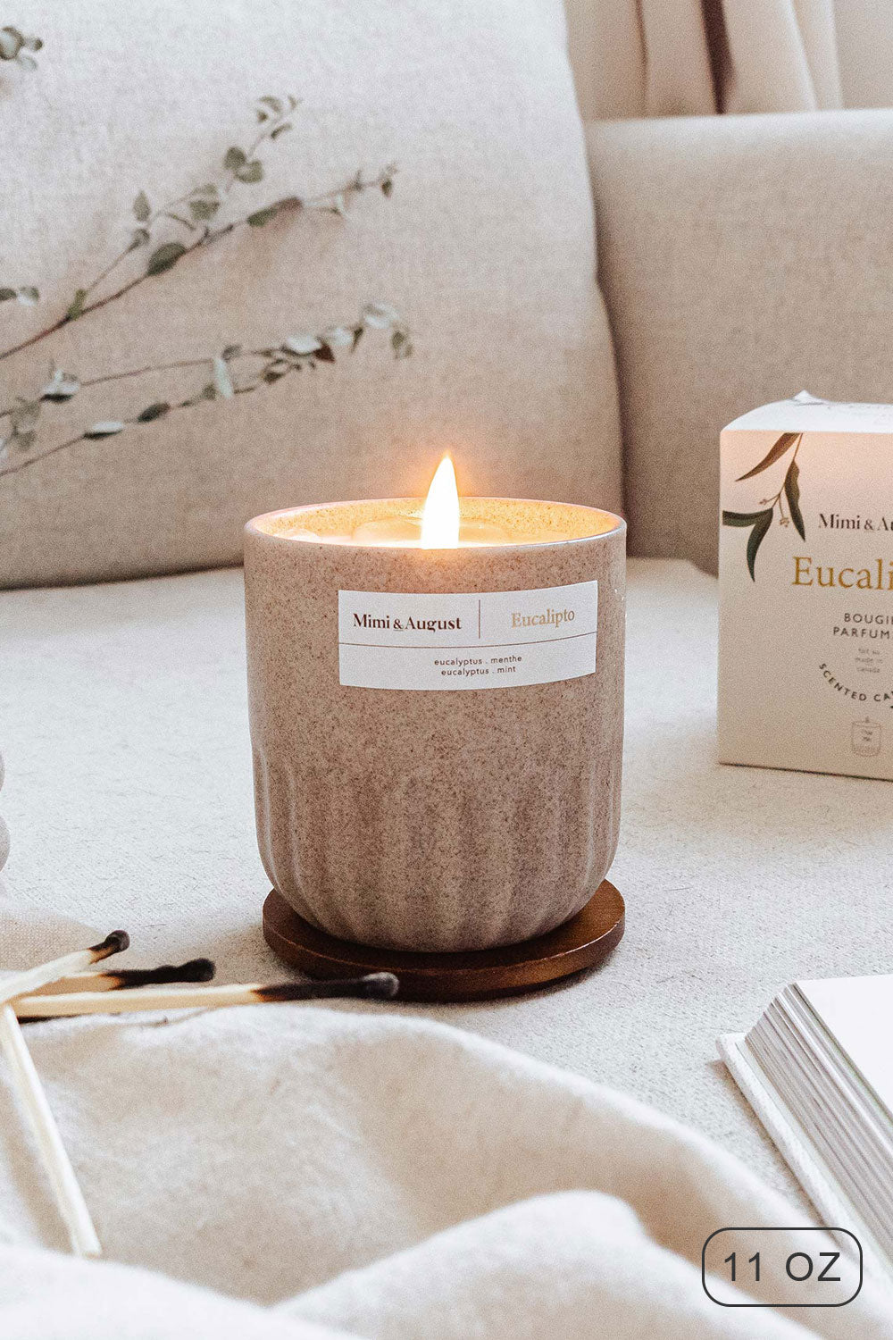 Reusable-candle 11 oz with the enchanting and fresh scent of eucalyptus from Mimi & August