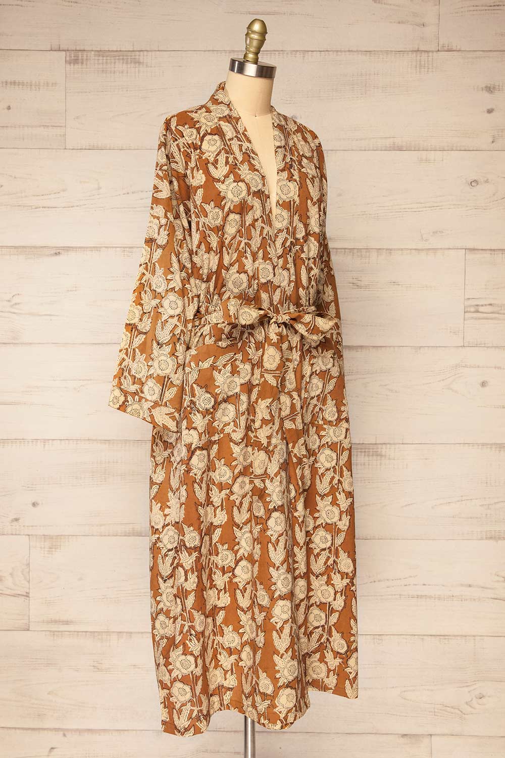 Everglade Caramel Floral Kimono | Maison garçonne  side view