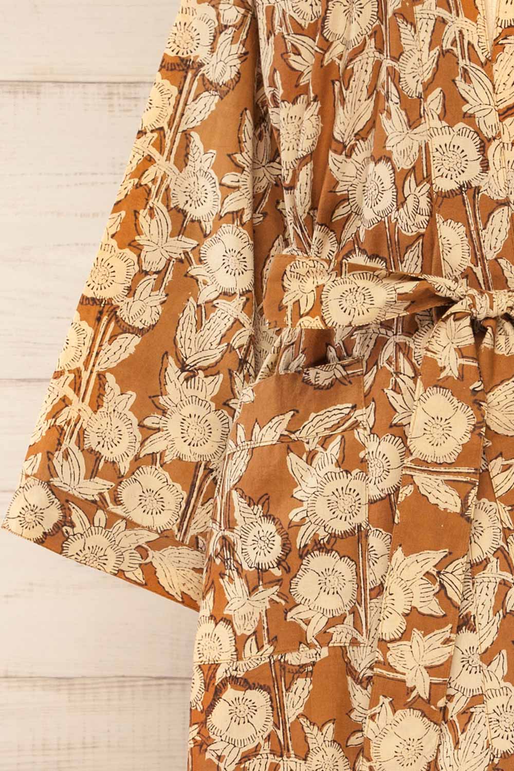 Everglade Caramel Floral Kimono | Maison garçonne  sleeve