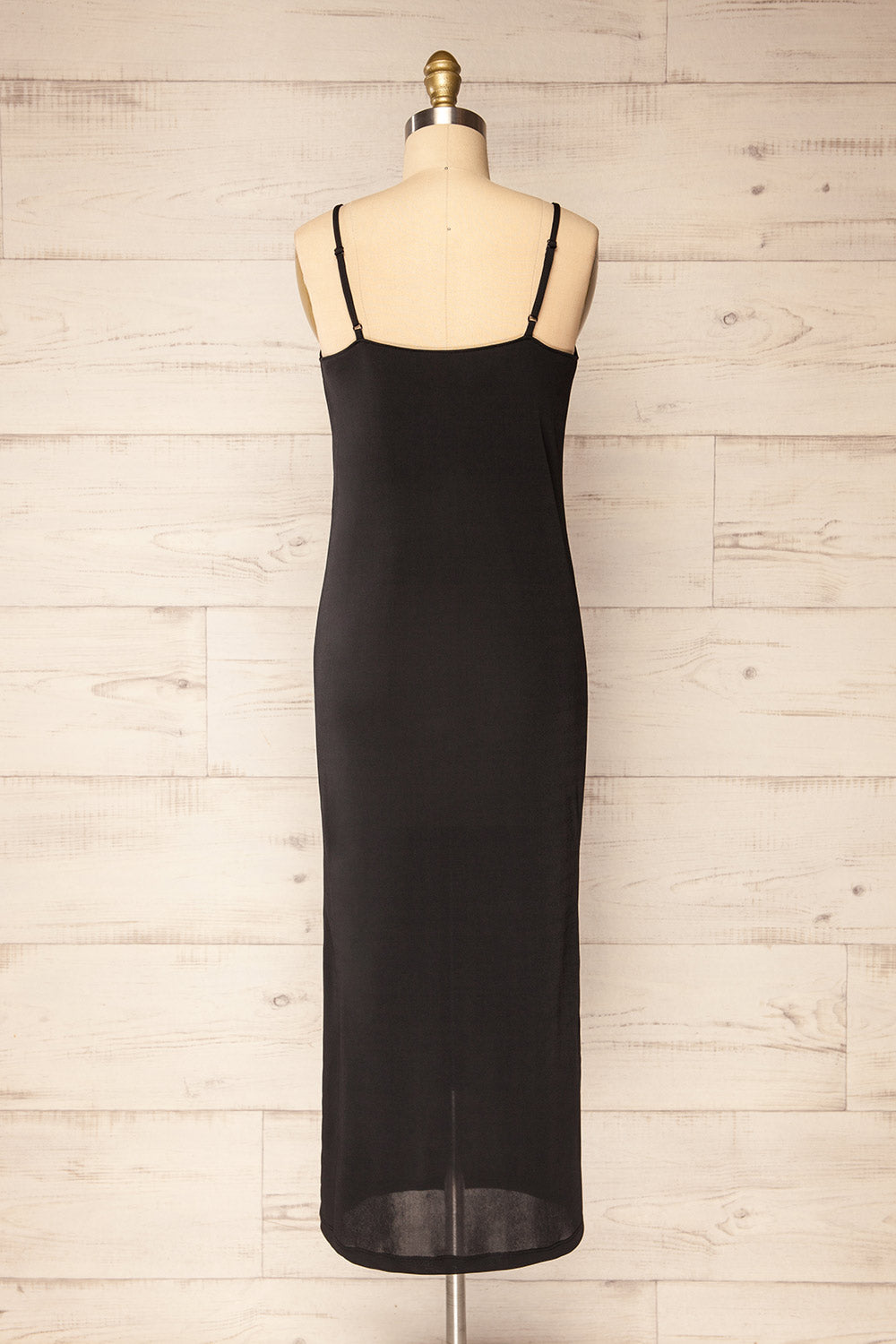 Faulina | Loose Black Halter Midi Dress
