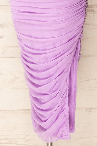 Fecho Lavender Fitted Ruched Midi Dress | La petite garçonne slit close-up