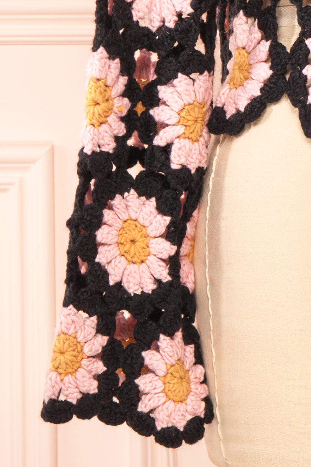 Fernanda Floral Crochet Top w/ Long Sleeves