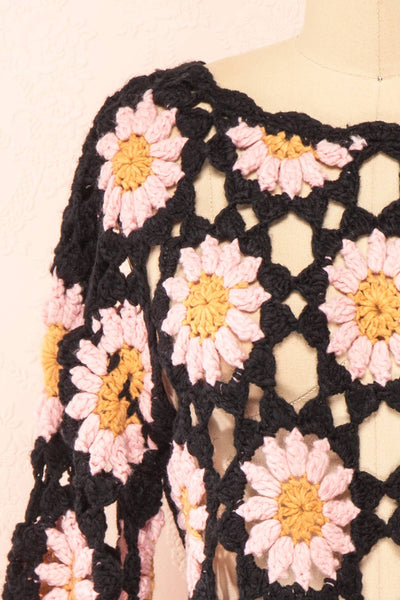 Fernanda Floral Crochet Top w/ Long Sleeves | Boutique 1861 front close-up