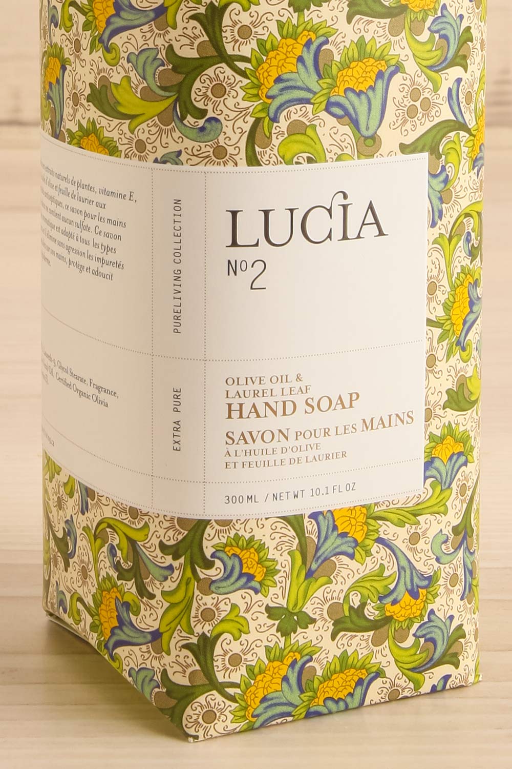 Laurel Leaf and Olive Oil Hand Soap by Lucia | Maison garçonne box close-up