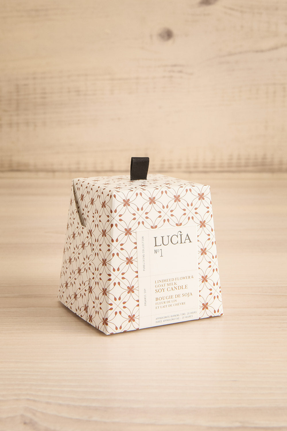 Lindseed Flower and Goat Milk Candle by Lucia - 2 Options | Maison garçonne tall box