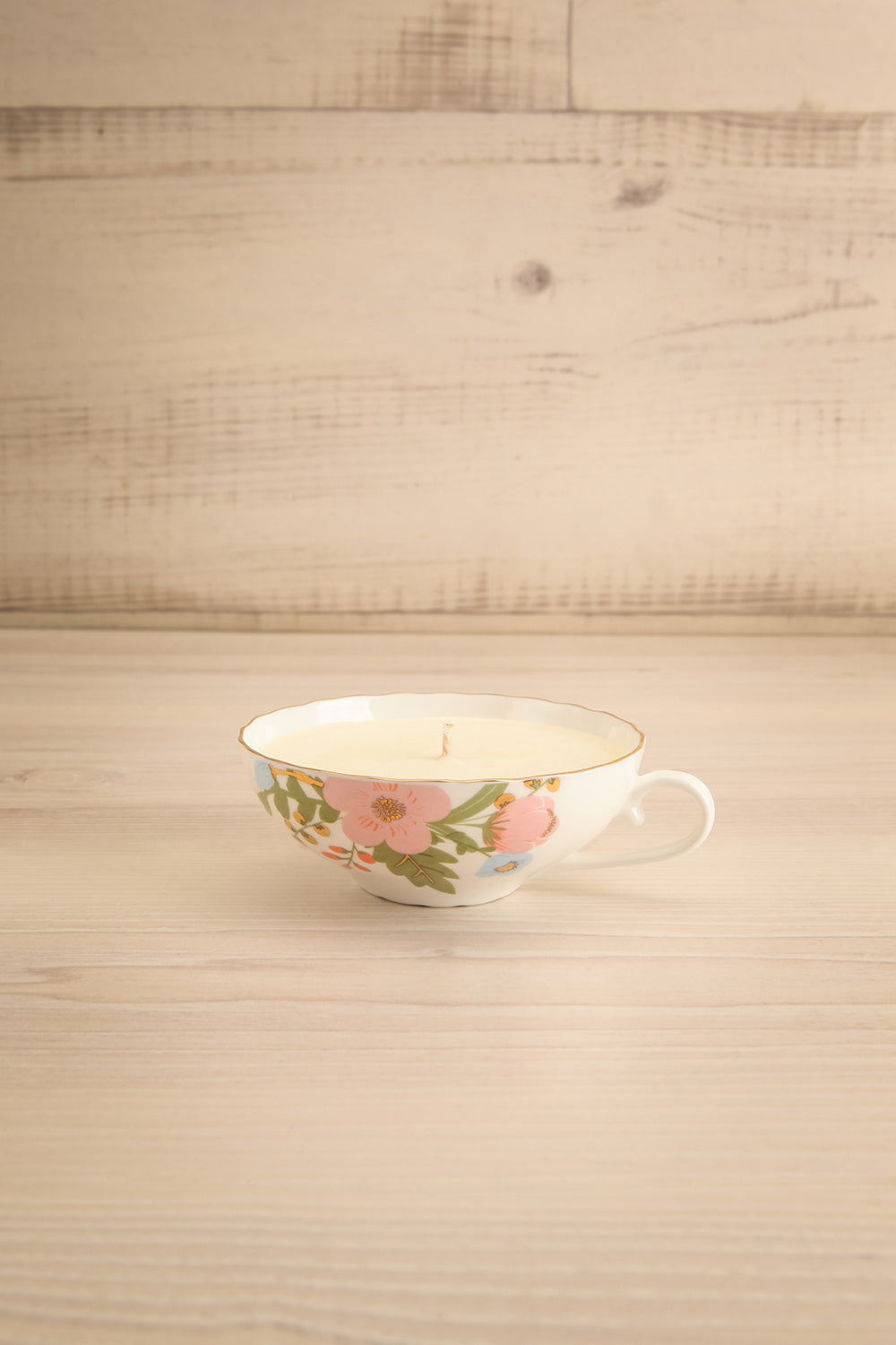 Mimosa Blossom and Nectarine Teacup Candle | Maison garçonne tasse
