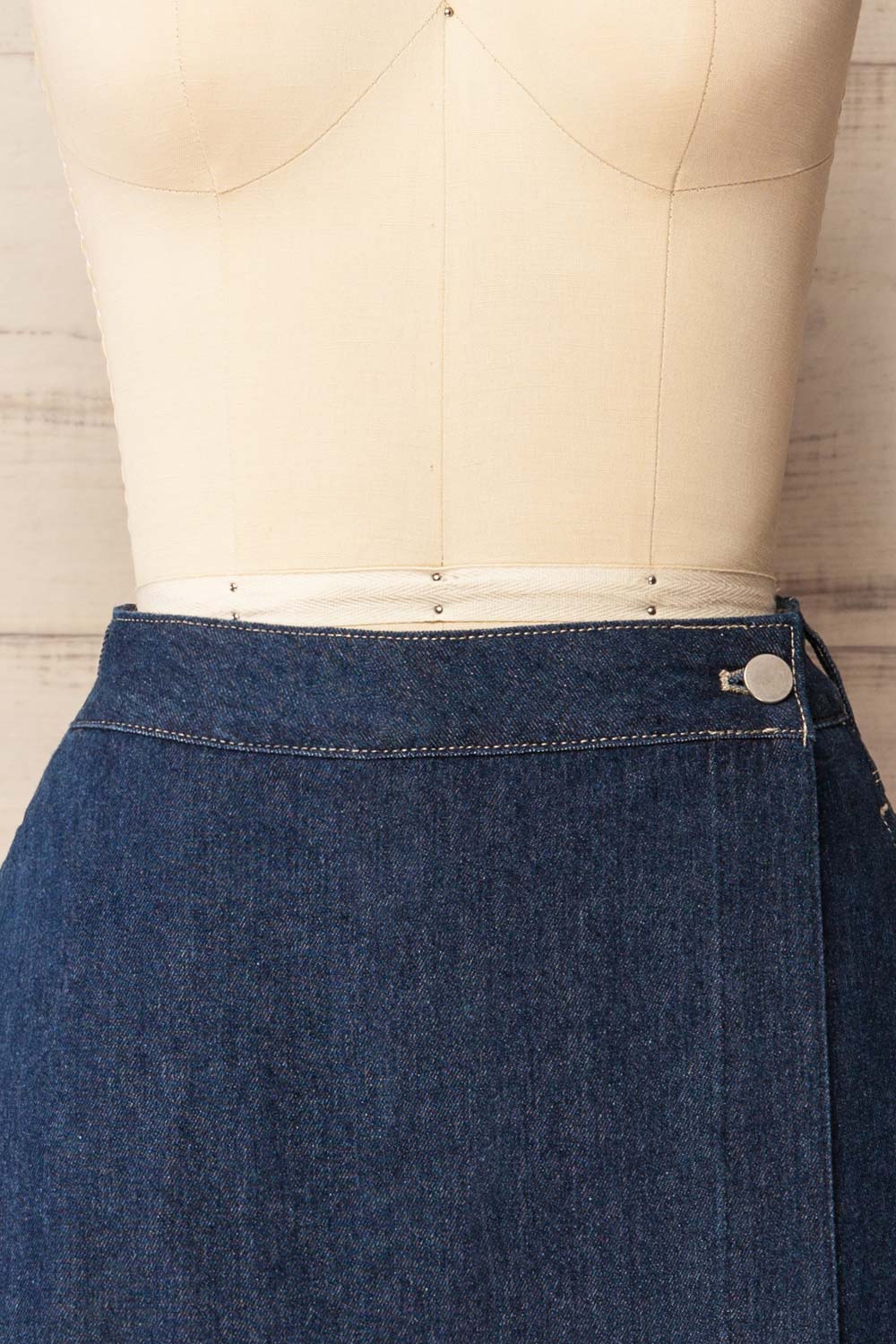 Fontana High-Waisted Denim Skort | La petite garçonne front