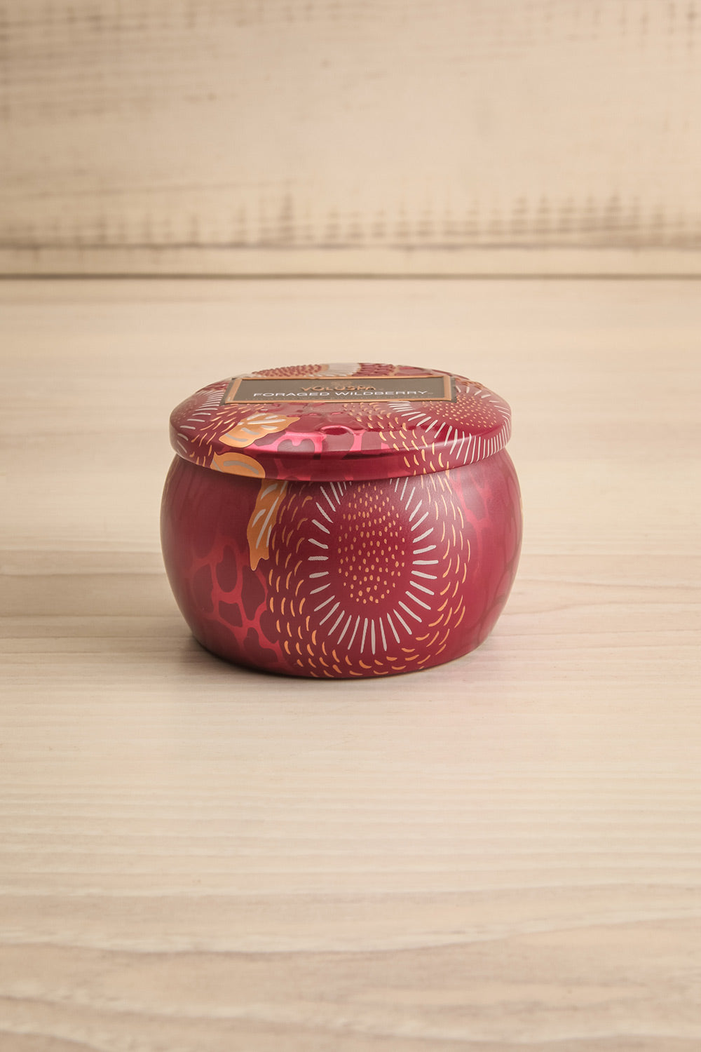 Foraged Wildberry Mini Tin Candle by Voluspa | Maison garçonne