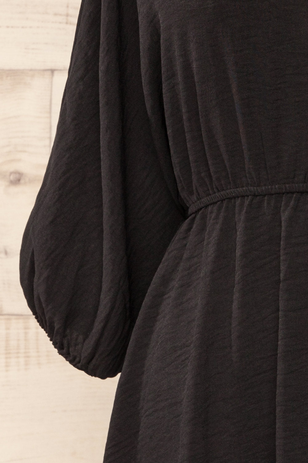 Fordwich Short Black Dress w/ Batwing Sleeves | La petite garçonne  sleeve